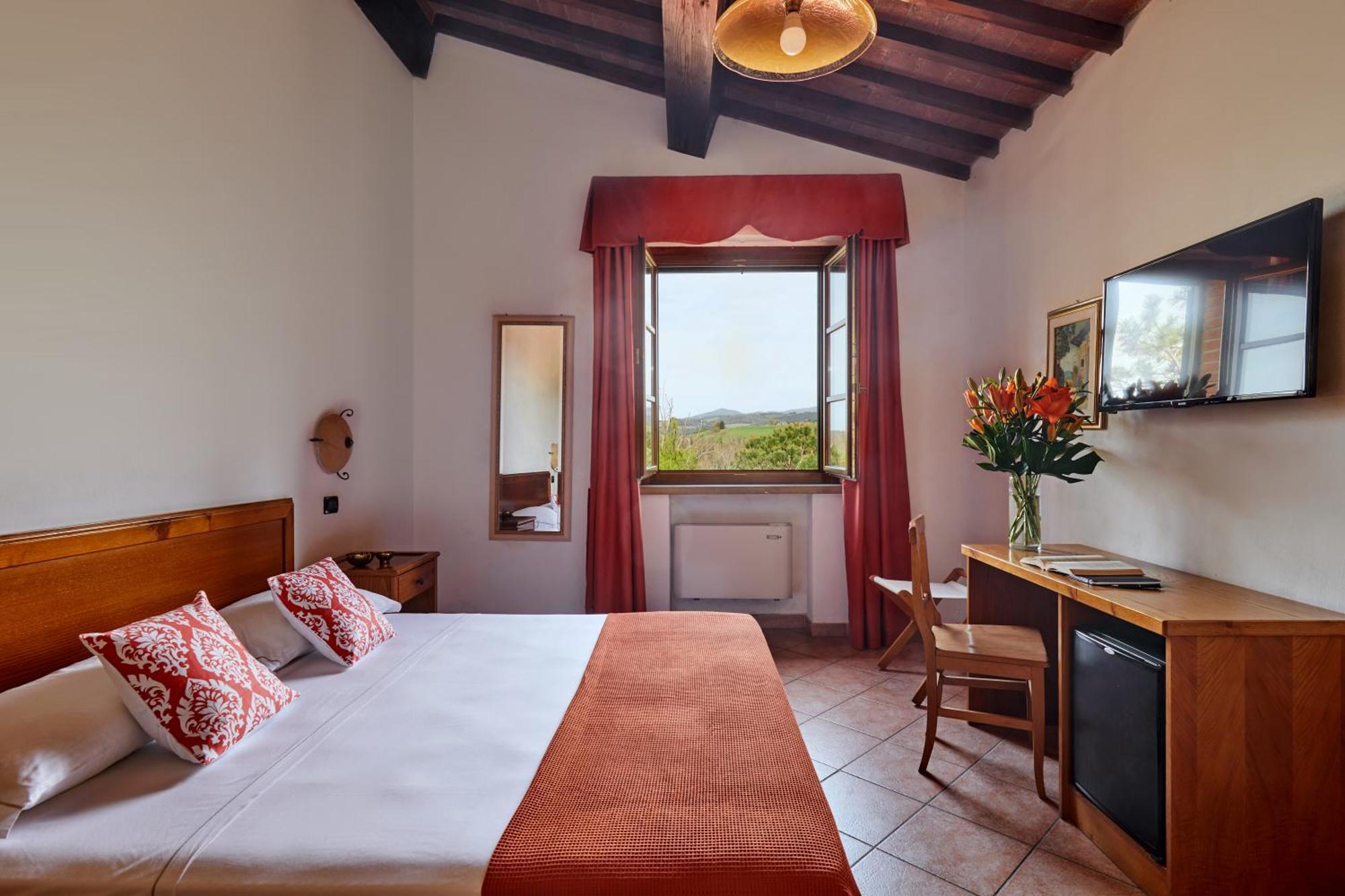 Relais Belvedere Montecatini Val di Cecina Habitación foto